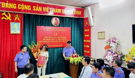 Lễ công bố và trao quyết định bổ nhiệm chức vụ Viện trưởng Viện KSND...